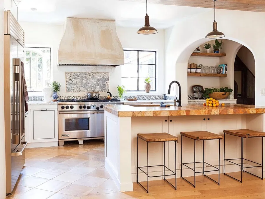 9 Small Kitchen Decor Ideas for a Stunning Makeover
